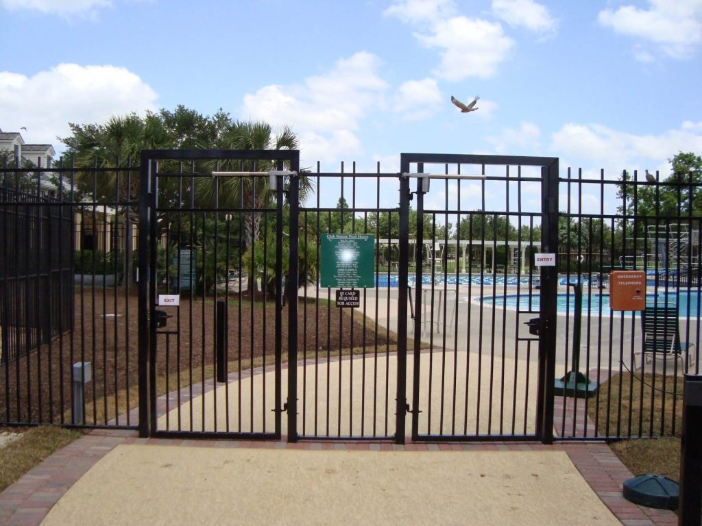 Texas Fence - Pool Fence Installation