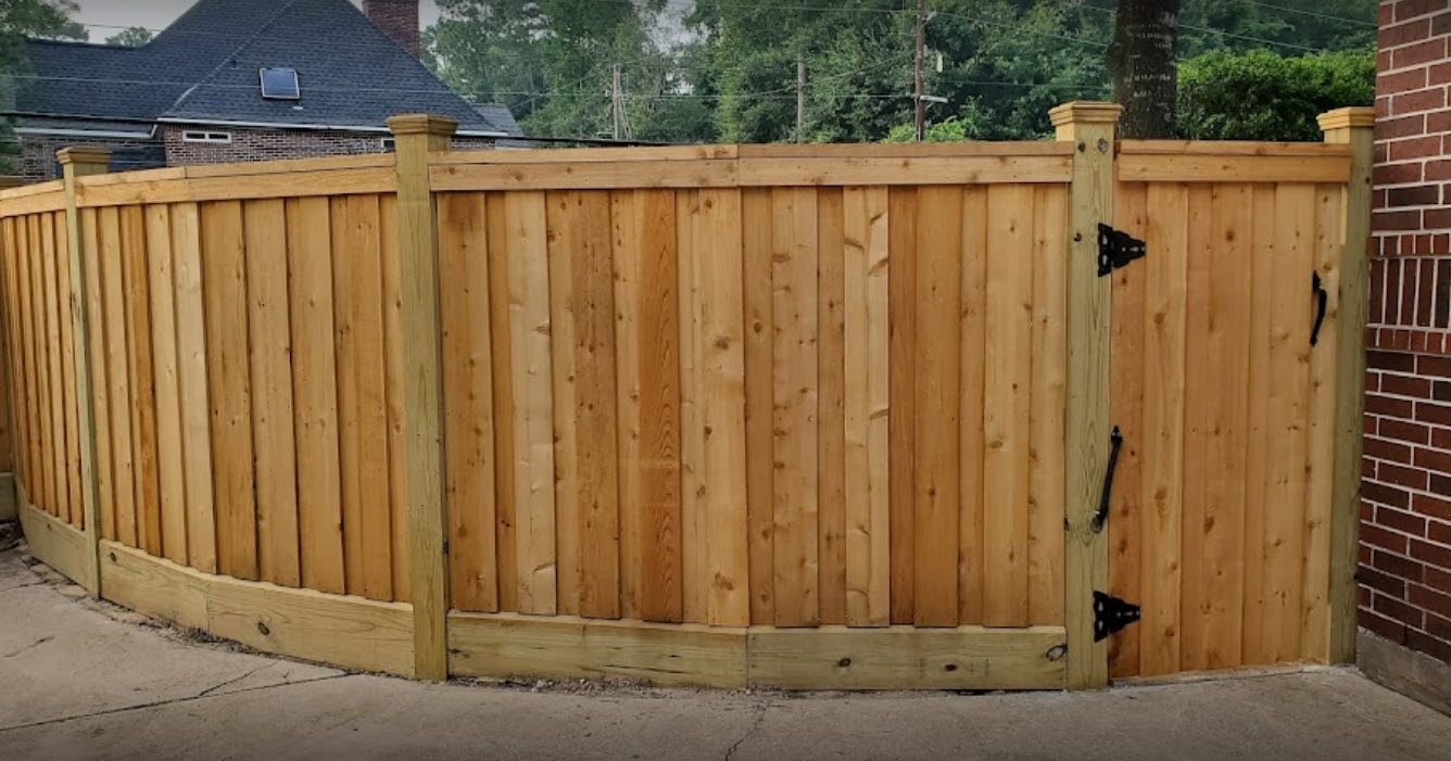 custom designed fences - fence installations houston inner loop